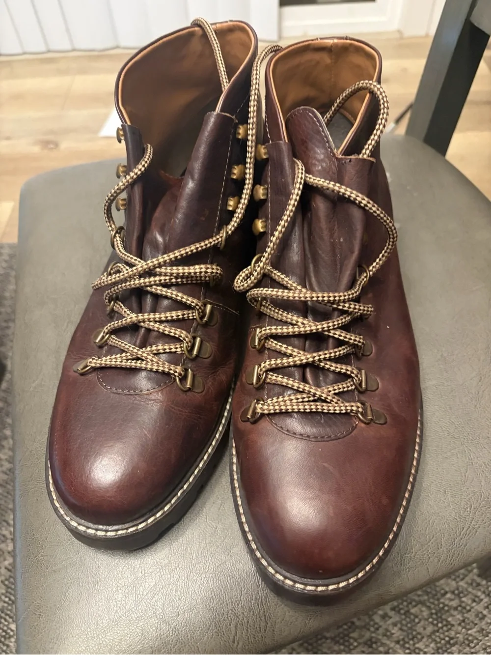 Men's Brown Leather Boot - Rugged Lace-Up Style